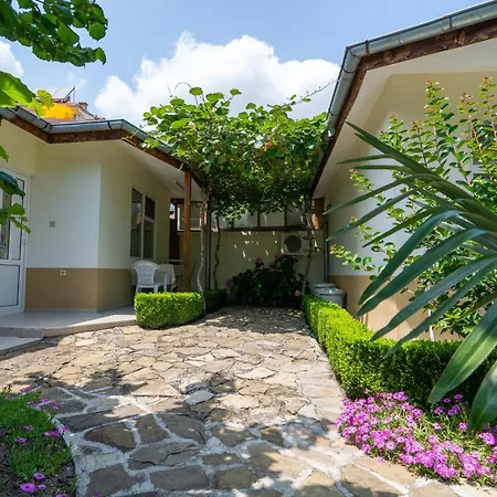 Atlantic Complex Hotel 2*