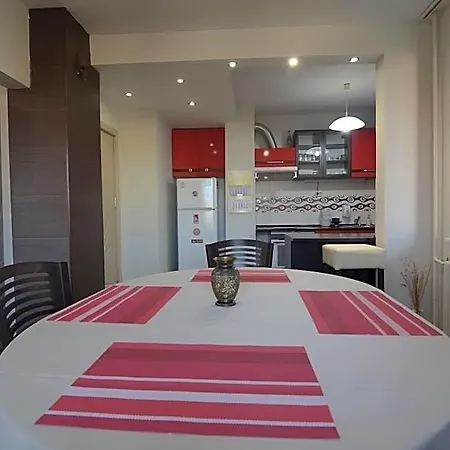 Atlantic Complex רבדה